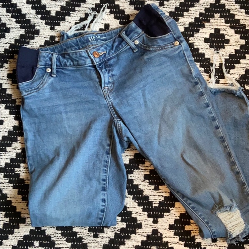 Gap maternity skinny jeans